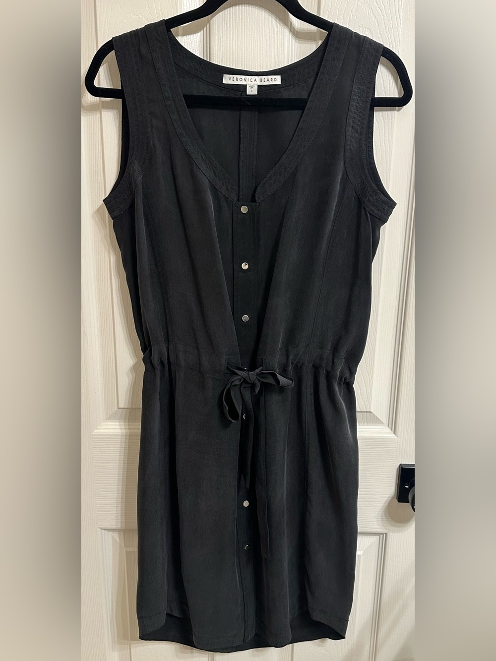 Veronica Beard Black Sleeveless Snap-Front Drawstring Waist Dress Size 4 EUC